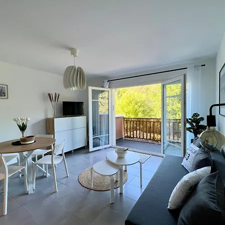 Aux Portes Des A Huitres - - Awards2026 Apartamento