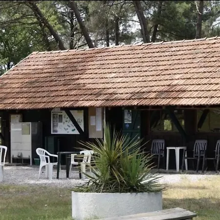 Aux Portes Des A Huitres - - Awards2026 Apartamento